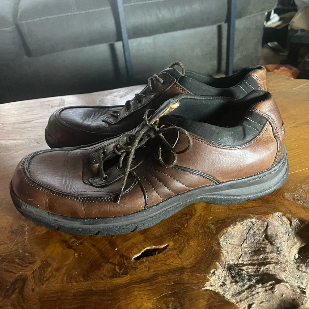 Men’s Clarks Travel Trek Brown Leather Shoes Size 12W